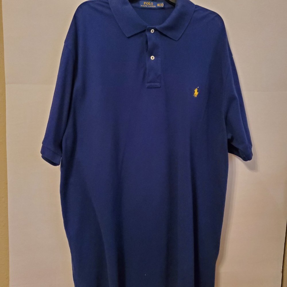 Ralph Lauren Men's blue short sleeve shirt. 100% cotton, size XL